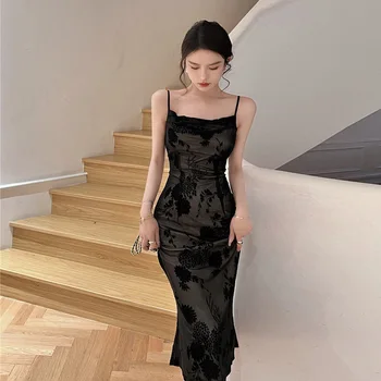 Летнее Французское ретро-Черное Кружевное платье 2023, Женское Высококачественное Темпераментное Платье с V-образным вырезом на Подтяжках, Длинная юбка 