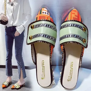 Полуботинки с цветным блоком для женщин, летние модные сандалии с плоской подошвой для наружного ношения, металлические сандалии с водяными бриллиантами